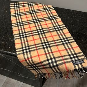 BURBERRY SCARF